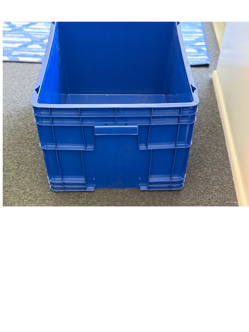 Honeycomb Modular Plastic Crates | HCS590370 HDPE Solid Stackable ...